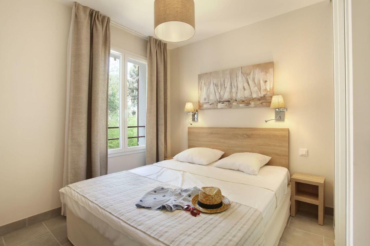 Residence Prestige Odalys Les Canissons Cavalaire-sur-Mer Eksteriør billede