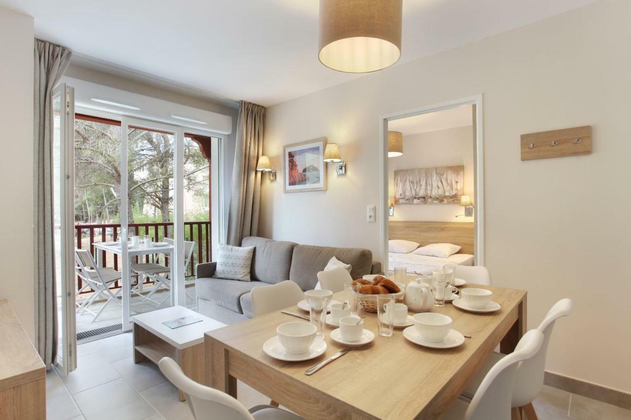 Residence Prestige Odalys Les Canissons Cavalaire-sur-Mer Eksteriør billede